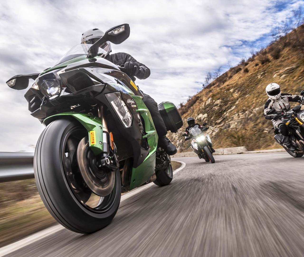 Pirelli Motorradreifen